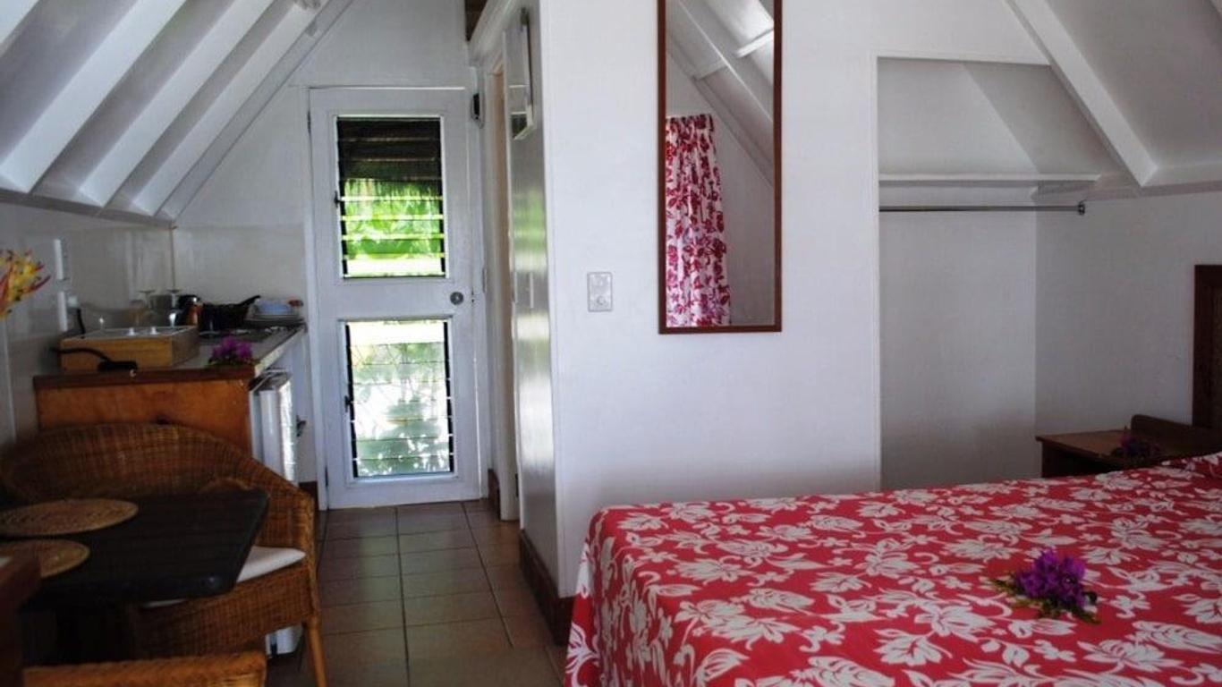 Paradise Cove Lodge