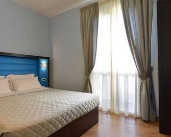 Hotel Rosignano - Rosignano Solvay - Bedroom