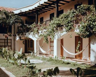 Hotel Sansiraka - Santa Marta - Gebouw