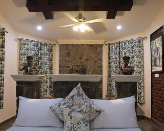 Brigadier s Plantation Retreat - Palwal - Recepción
