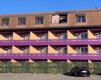 Eh!toi Self Motel - Étoy - Gebäude