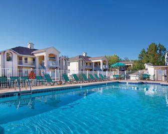 Club Wyndham Branson at The Falls - Branson - Pool