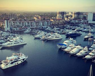 Nautico departamento Marina Vallarta - Pto Vallarta - Vista del exterior