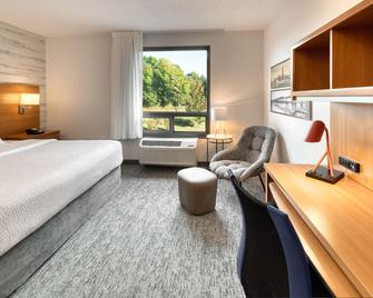 TownePlace Suites by Marriott Belleville - Belleville - Schlafzimmer