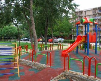 Hotel Iskar - Sunny Beach
