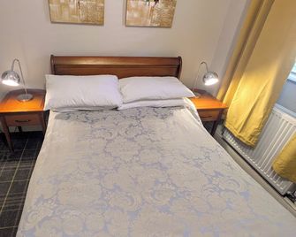 Godalming Hotel Guest House - Godalming - Bedroom