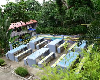 Villa d' Arco Resort - Santa Cruz - Piscina