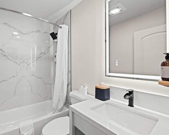 Hyland Inn Long Beach - Long Beach - Salle de bain