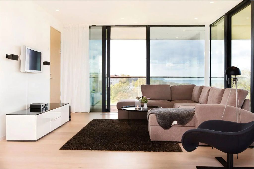 Novi Resort - ויזבי - סלון