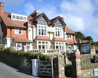The Sandrock Lynton - Lynton - Gebäude