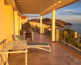 Appartamenti Addimuru - Palma di Montechiaro - Balcony