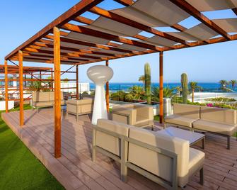 Alexandre Hotel Gala - Playa de las Américas - Patio