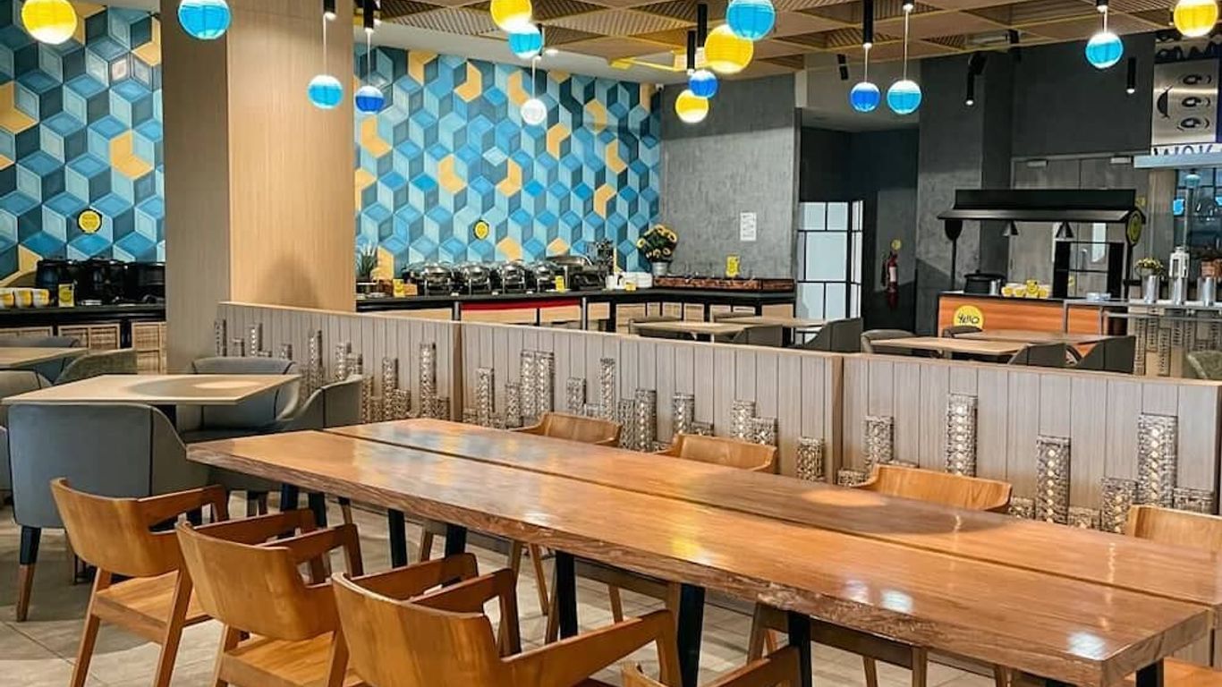 Yello Hotel Paskal Bandung