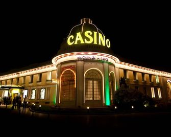 Bel Appartement | Accès Bassins Aqua ludique - Bagnoles-de-l'Orne-Normandie - Budynek