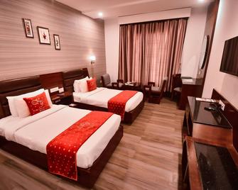 Konark Grand Hotel - Mirzāpur - Bedroom