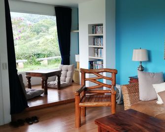 Juhu Farmstay - Changbin Township - Living room