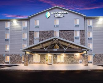 Woodspring Suites Detroit Madison Heights - Madison Heights - Edificio
