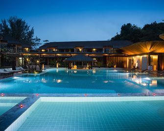 Bundhaya Villas - Ko Lipe - Piscina