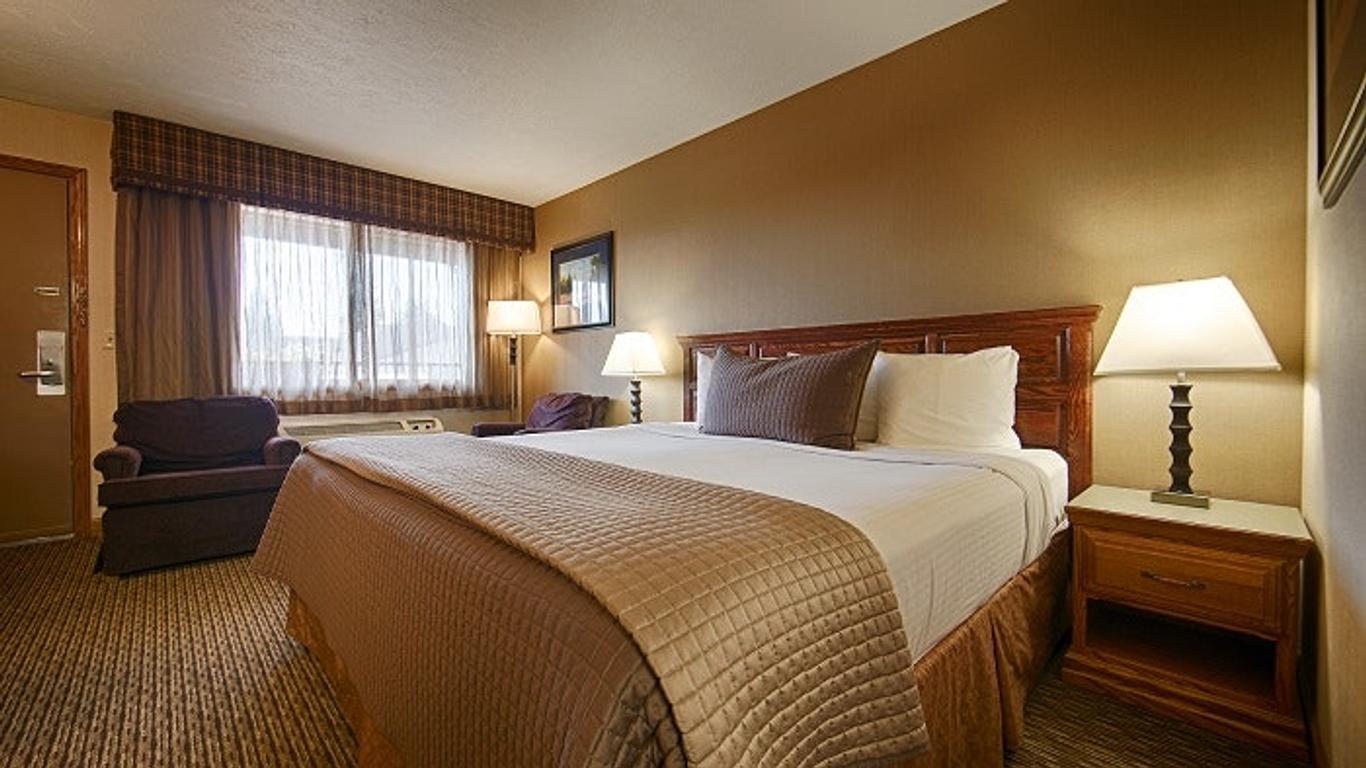 Crosswinds Inn