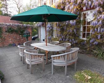 Rectory Manor - Sudbury - Binnenhof