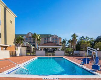 Candlewood Suites Pensacola - University Area - Pensacola - Pool