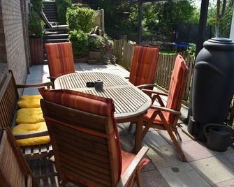Ferienwohnung JaRa 1 mit Sauna - Stolberg - Binnenhof