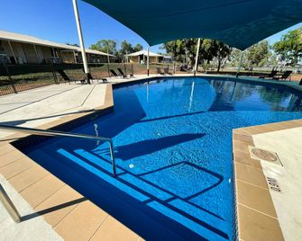 Lily Lagoon Resort - Kununurra - Piscina
