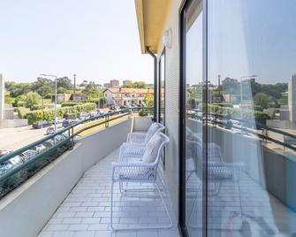 Ti Beach House - Mindelo - Balcony