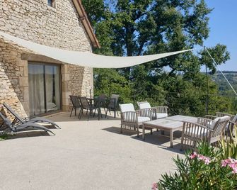 La Clé Raccoise à Proximité de Rocamadour et du Gouffre de Padirac - Bio - Patio