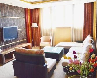 Dongze Hotel - Fuxin - Sala de estar