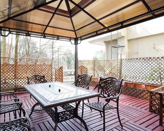 Kurobe Sunvalley Hotel - Ōmachi - Patio