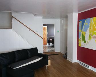 Rainbow House and small garden - Princeton - Soggiorno
