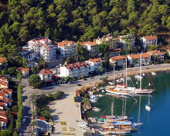Ata Park Hotel - Fethiye - Pemandangan luar