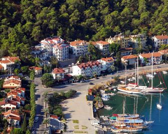 Ata Park Hotel - Fethiye - Widok na zewnątrz