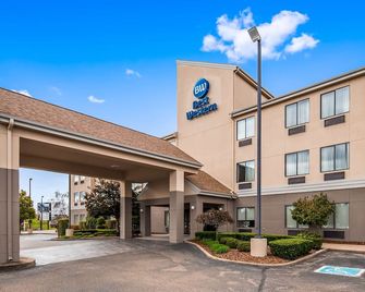 Best Western B. R. Guest - Zanesville - Edificio