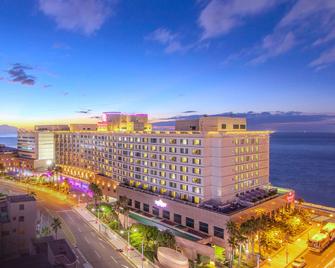 Ramada Plaza by Wyndham Jeju Ocean Front - Ciudad de Jeju - Edificio