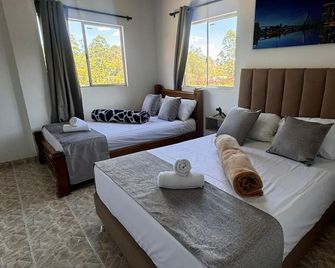 Hotel Zona Franca Rionegro - Rionegro