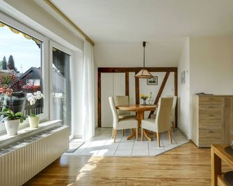 Ferienwohnung Irmi - Hergensweiler - Eetruimte