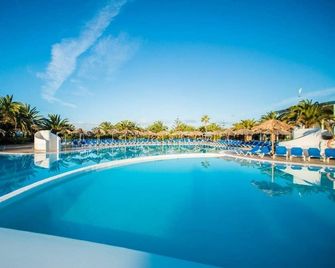 Hl Rio Playa Blanca - Плайя-Бланка - Басейн