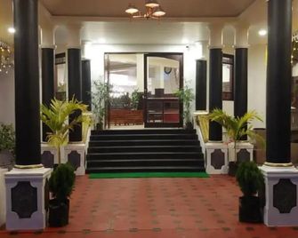 Maximunnar T&U Leisure Hotel - Munnar - Lobby