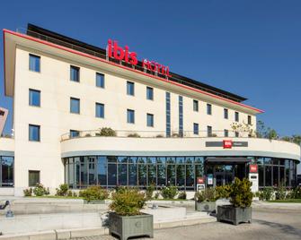 Ibis Valladolid - Valladolid - Building