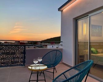 Hotel Brisa Ibiza - Adults only - Sant Antoni de Portmany - Varanda