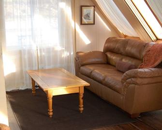 Beautiful Suite in the Colorado Mountains w/Full Gourmet Breakfast - Livermore - Sala de estar