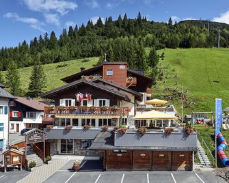 Hotel Turna Malbun - Triesenberg - Будівля
