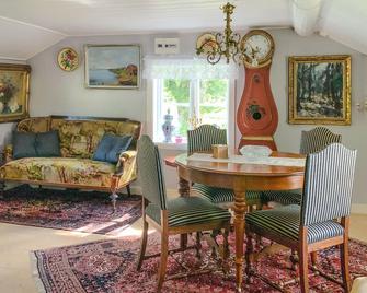 2 bedroom cozy home in Reftele - Reftele - Comedor