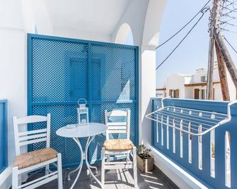 Fanouris Condo by Meraki Collection Adults Only (18+) accommodation - Kamari - Balcony