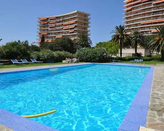 Sun Beach - Ajaccio - Pool