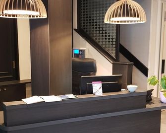 Hotel de Champagne - Épernay - Accueil