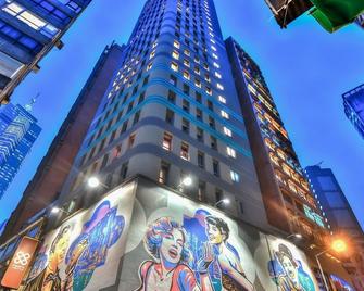 Madera Hollywood - Hong Kong - Building