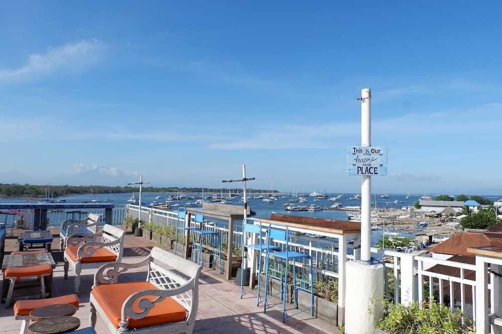 باراس باروس مارينا لودج